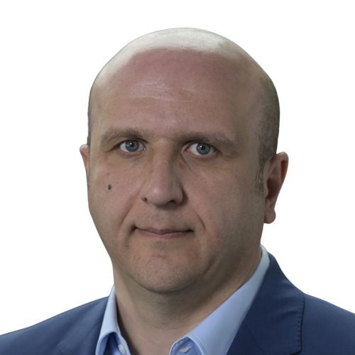   Varlam Ebanoidze